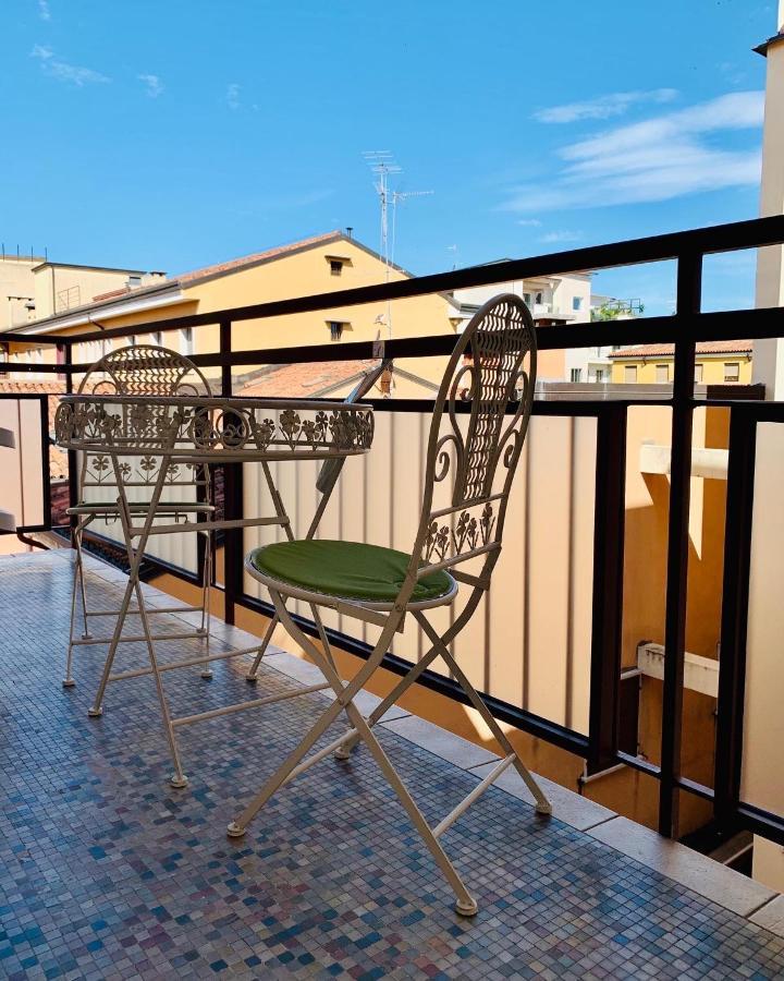 Madonna Montecchi Luxury Suite In Верона Екстериор снимка