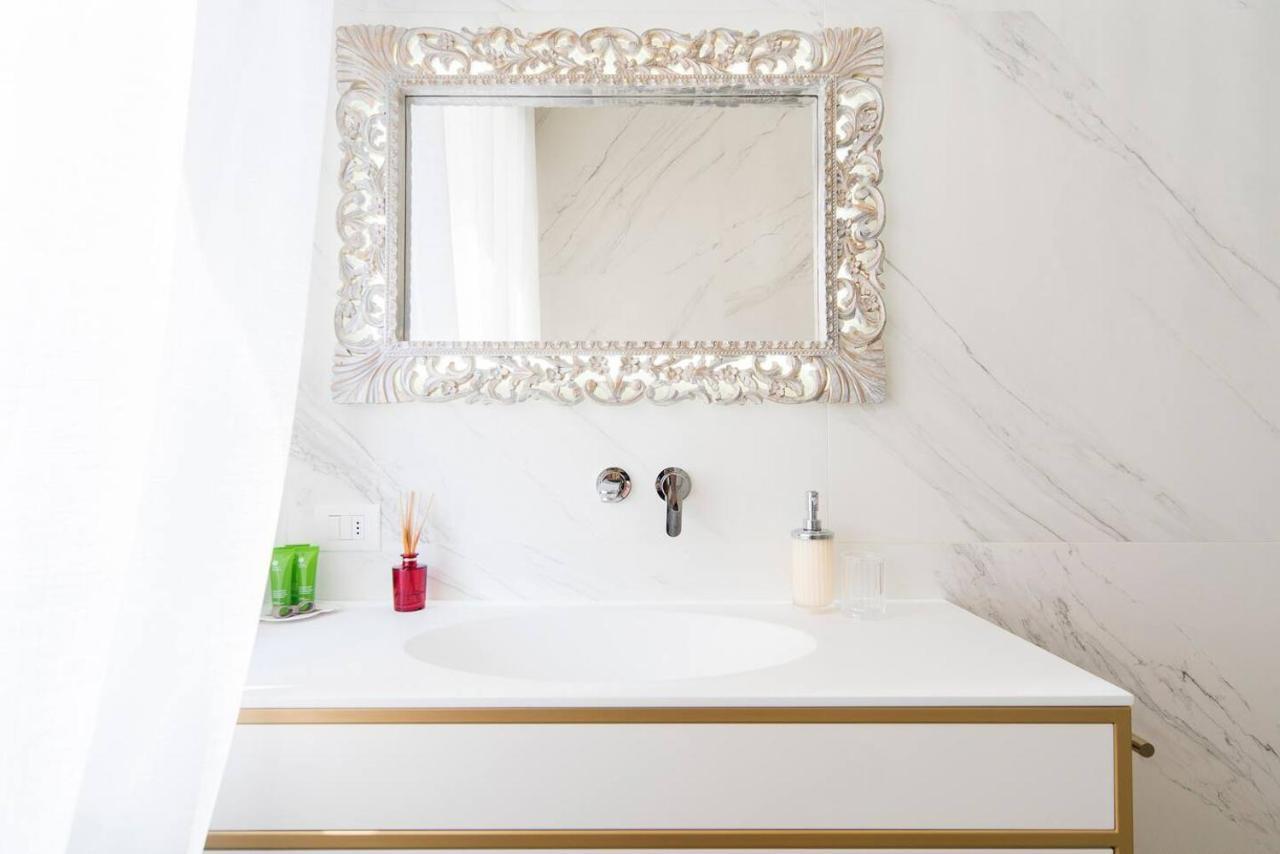 Madonna Montecchi Luxury Suite In Верона Екстериор снимка